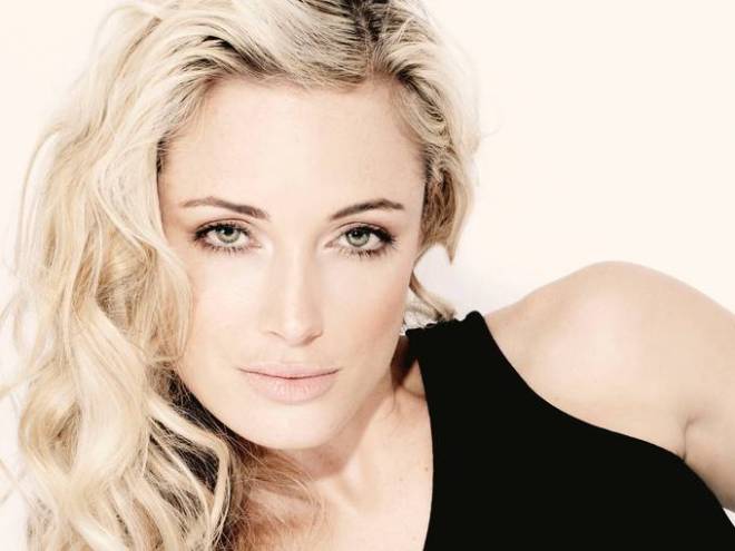 Photo credit: http://www.usatoday.com/story/sports/olympics/2013/02/14/reeva-steenkamp-oscar-pistorius-murder/1919001/